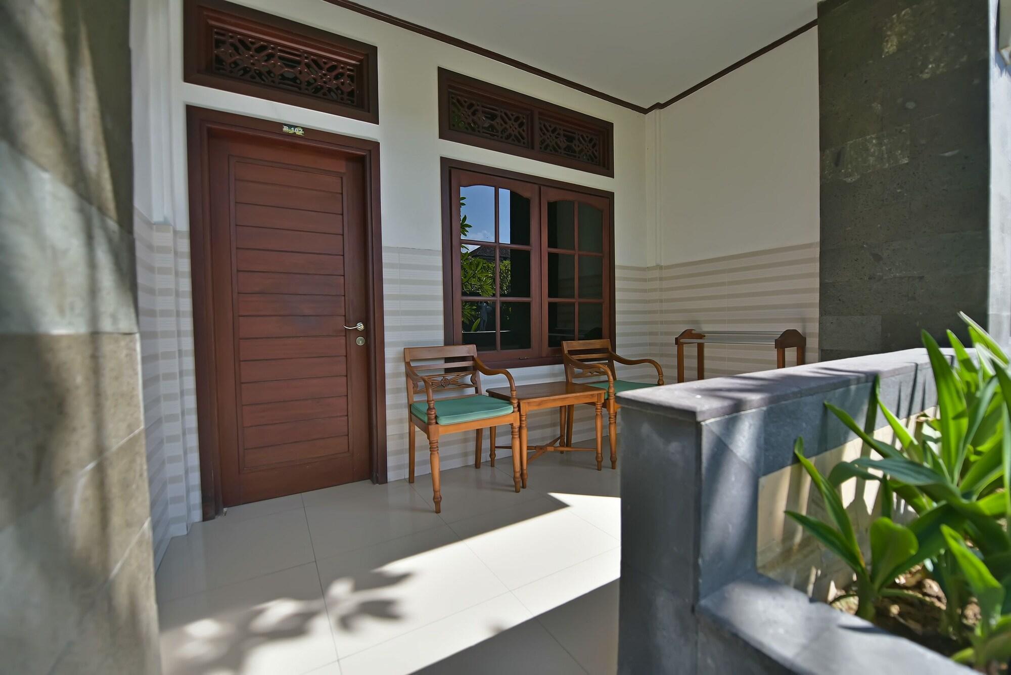 Sandat Hotel Kuta Kuta Lombok Exterior foto