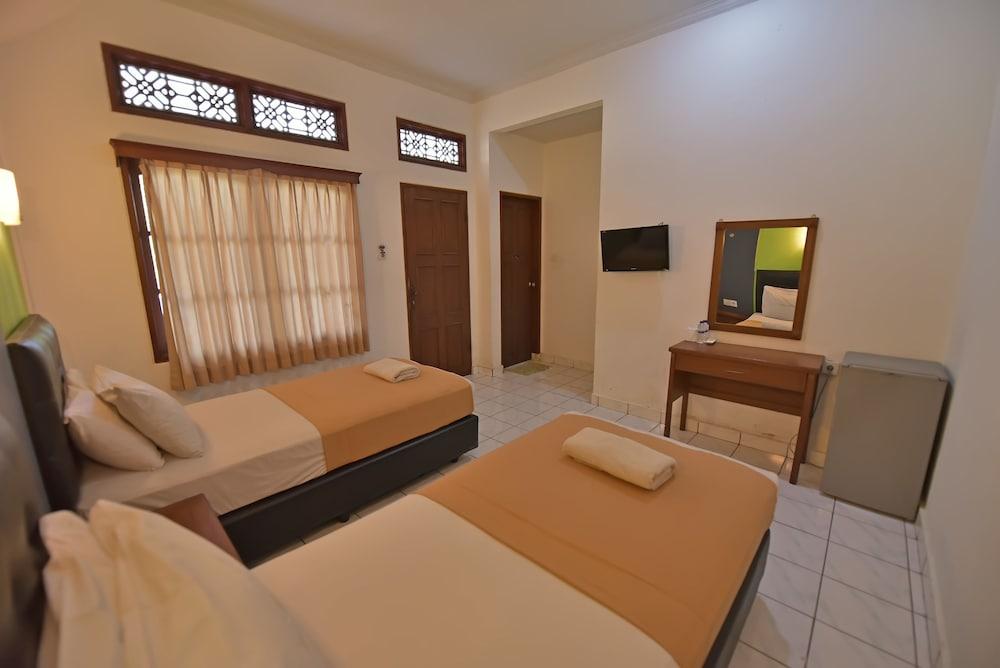 Sandat Hotel Kuta Kuta Lombok Exterior foto